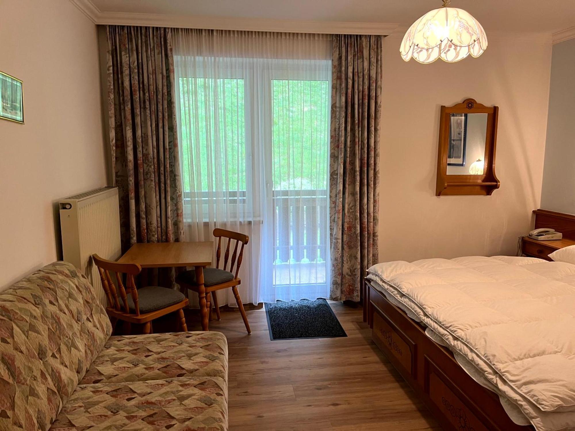 Pension Haus Riedlsperger Заалбах-Хинтерглем Екстериор снимка